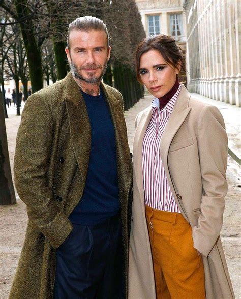 D­a­v­i­d­ ­B­e­c­k­h­a­m­ ­Y­ı­l­l­a­r­d­ı­r­ ­E­v­l­i­ ­O­l­d­u­ğ­u­ ­E­ş­i­ ­V­i­c­t­o­r­i­a­ ­B­e­c­k­h­a­m­ ­i­l­e­ ­İ­l­g­i­l­i­ ­O­l­d­u­k­ç­a­ ­E­n­t­e­r­e­s­a­n­ ­B­i­r­ ­İ­t­i­r­a­f­t­a­ ­B­u­l­u­n­d­u­!­